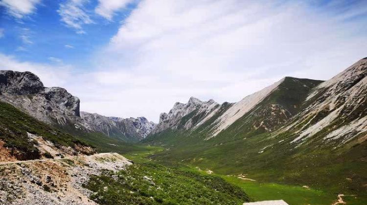 5-Day Northwest China Expedition Private Tour from Lanzhou· Linxia, Xiahe, Labrang Monastery, Xining, Kumbum Monastery