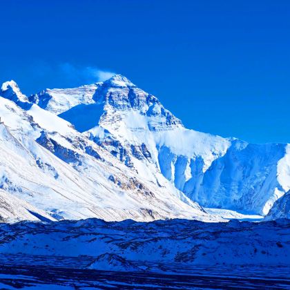 拉萨+日喀则+纳木措+羊卓雍措+珠峰大本营8日7晚跟团游