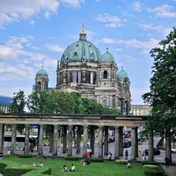 德国柏林+慕尼黑+科隆+汉堡+法兰克福14日13晚私家团