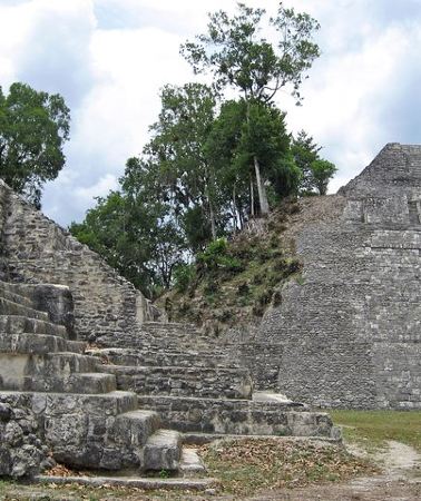 2D1N • 2-Day Mayan Ruins Tour of Tikal and Yaxha from Flores