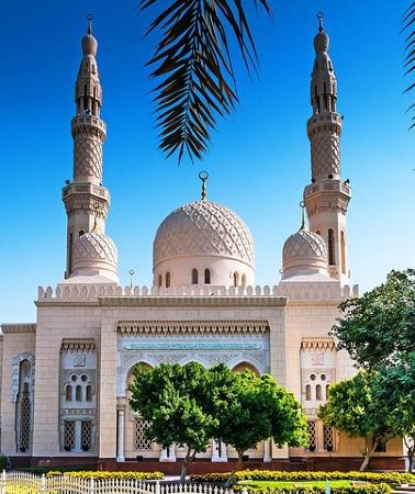 4D3N • Red Dune Desert Safari, Dubai City Tour, Dhow Cruise Dinner & Abu Dhabi Tour