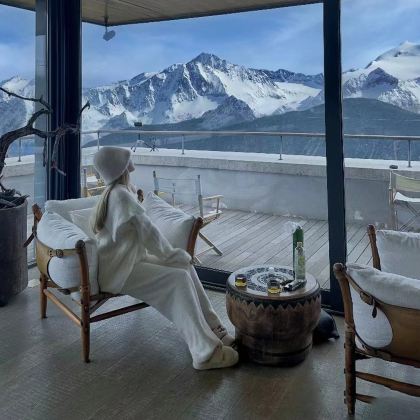 丽江+香格里拉+梅里雪山+理塘+稻城亚丁+泸沽湖9日8晚拼小团