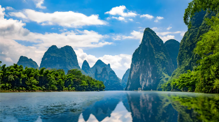 6D5N · Group Tours · China + Guilin + Yangshuo + Longji Rice Terraces + Guilin Li River Scenic Area + Guilin Ancient East Scenic Area