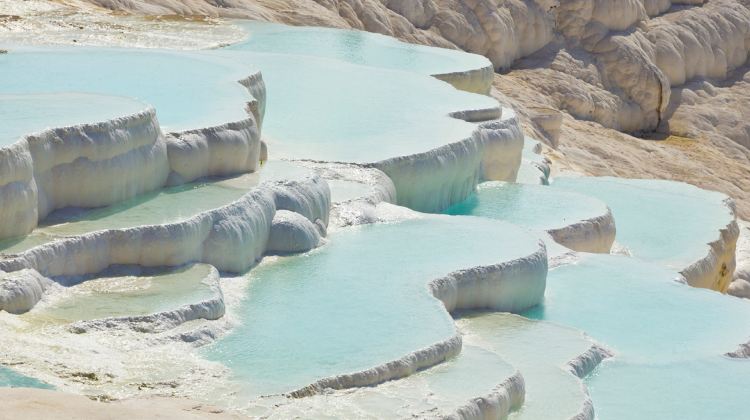 15-Day Turkey Adventure from Istanbul·Cappadocia, Pamukkale, Village Homestay & Kekova Boat Trip