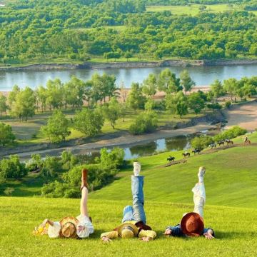 张家口+承德+塞罕坝国家森林公园+乌兰布统旅游区5日4晚拼小团