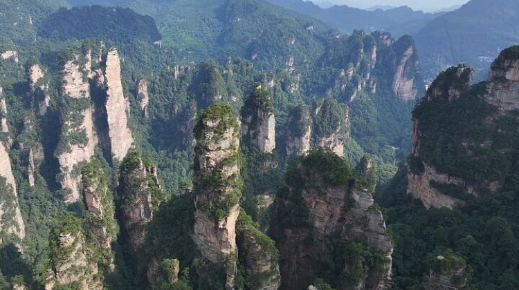 5D4N · Group Tours · Zhangjiajie 1-5 days Group Tour: Avatar, Glassbridge &Furong Town