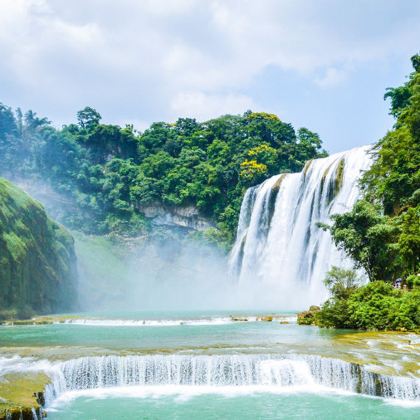 贵州贵阳+黄果树景区+荔波+西江千户苗寨5日4晚私家团