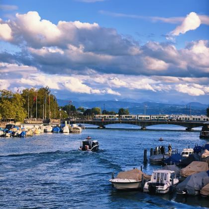 德国+捷克+波兰+匈牙利+奥地利+瑞士13日12晚跟团游