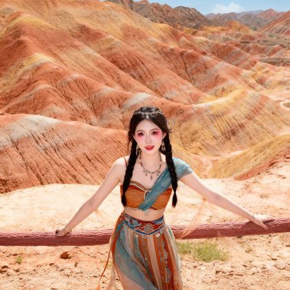 鸣沙山月牙泉+张掖七彩丹霞旅游景区+张掖+敦煌+兰州3日2晚拼小团