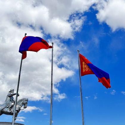 蒙古乌兰巴托+特日勒吉国家公园4日3晚拼小团