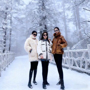 瓦屋山风景区+槽渔滩景区+柳江古镇旅游风景区2日1晚跟团游