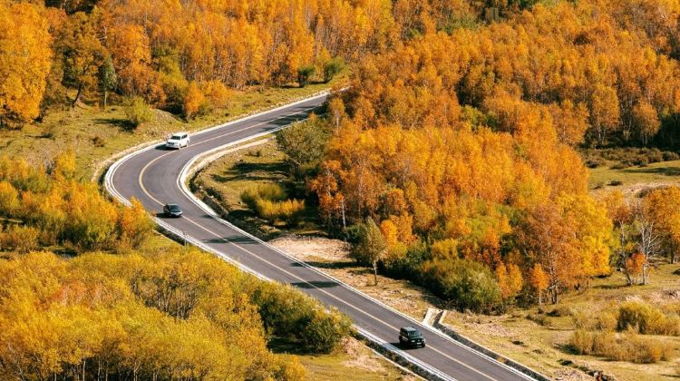 9-Day Beijing + Chifeng + Yulong Sand Lake + Ulan Butong Guoju Campground