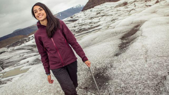 7-Day Iceland Adventure Tour· Waterfalls, Glaciers, Volcanoes and Northern Lights