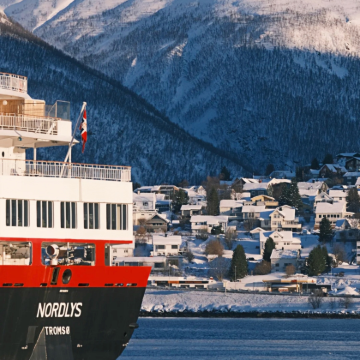 冰岛8日5晚跟团游