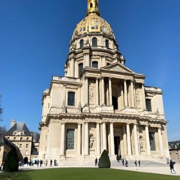 法国巴黎+圣米歇尔山+卢瓦尔河谷+翁弗勒尔+埃特勒塔小镇+伦敦+剑桥+牛津+温莎+多佛尔白色悬崖17日16晚拼小团