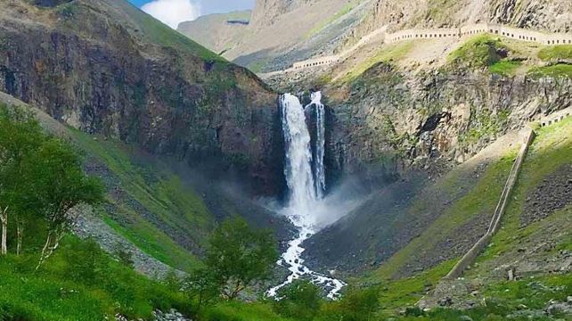 4-Day Jilin Private Tour from Changchun·Changbai Mountain, Tianchi, Jinjiang Grand Canyon, The Green Deep Pond