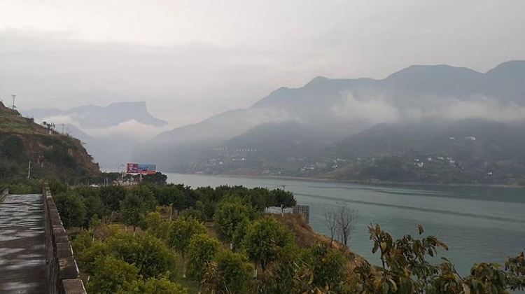 4-Day Yangtze River Cruise from Chongqing to Yichang Downstream in 4 Days 3 Nights