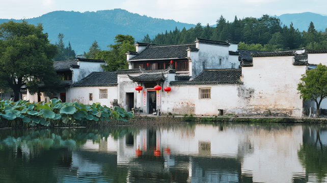 黄山风景区+宏村2日1晚跟团游·20人小团+宿5钻酒店+导游陪同上山+不走回头路 赏雾凇云海+徽派古村年俗 赠黄山景交