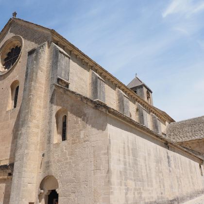 荷兰阿姆斯特丹+阿维尼翁+巴塞罗那+波尔多+巴黎+卢森堡12日11晚跟团游