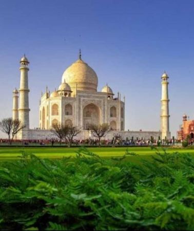 2D1N • 2 Days - Taj Mahal Tour From Hyderabad