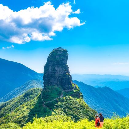 贵州铜仁大峡谷+天下苗城·苗王城+梵净山+朱砂古镇+中南门历史文化旅游区5日4晚拼小团