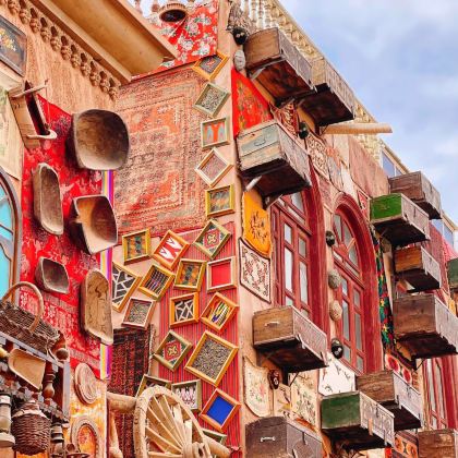 新疆乌鲁木齐+南疆+喀什市+库车9日8晚跟团游