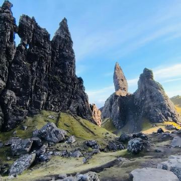 英国爱丁堡+因弗内斯+天空岛+苏格兰高地5日4晚拼小团