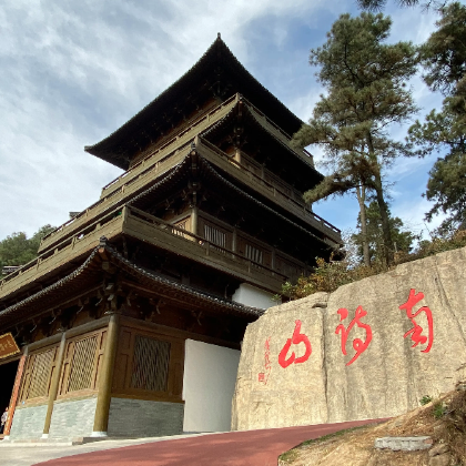 安徽宣城青龙湾景区+储家滩+桃花潭+查济3日2晚私家团