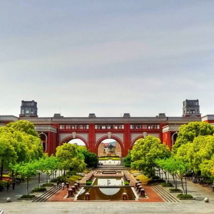 名校参访·上海华东政法大学半日夏令营【华东政法大学半日研学营】+【走进法学高校 了解法律意义】+参观华政·与学子交流·种下名校梦想