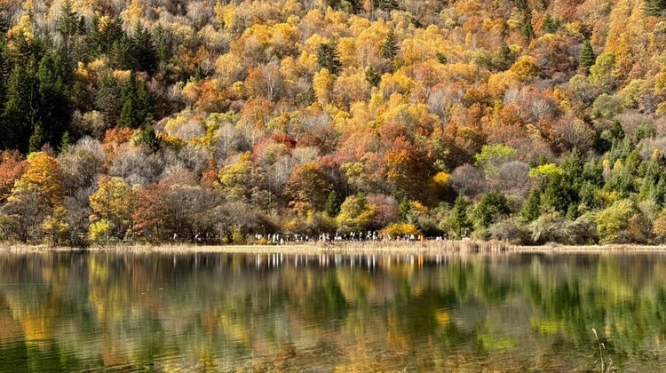 4人5天川西包车游，海螺沟康定木格措全包价解析