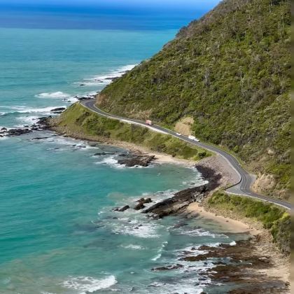 澳大利亚维多利亚墨尔本+菲利普岛+大洋路步道+普芬比利蒸汽火车+疏芬山5日4晚跟团游