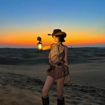 呼和浩特+辉腾锡勒草原+乌兰哈达火山地质公园+响沙湾+敕勒川草原3日2晚拼小团