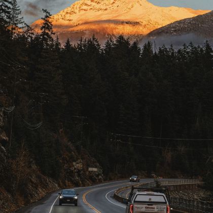 加拿大温哥华+坎卢普斯+班夫国家公园+贾斯珀+埃德蒙顿7日6晚拼小团