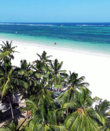5D4N • 5-Day Kenya Wildlife & Beach Safari: From Nairobi to Coast