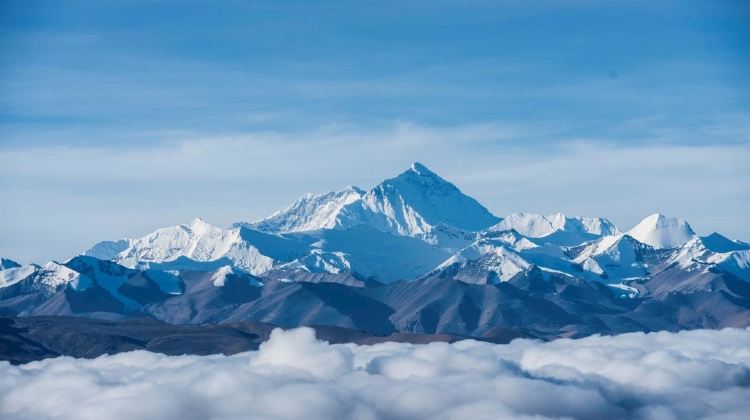8D7N · Group Tours · Tibet + Lhasa + Shigatse + Potala Palace + Jokhang Temple + Yamdrok Yumtso + Tashilhunpo Monastery + Mt Qomolangma Base Camp