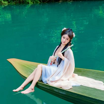 恩施市+神农架风景区7日6晚跟团游