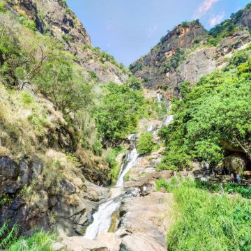 斯里兰卡科伦坡+贾夫纳+亭可马里+康提+美蕊沙+加勒14日13晚私家团