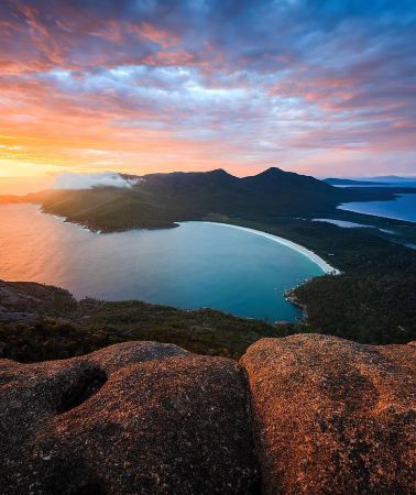 3D2N • Australia + Tasmania + Bruny Island + Wineglass Bay with Aurora Experience