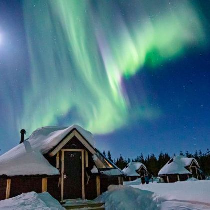 芬兰罗瓦涅米+萨尼色尔卡4日3晚跟团游
