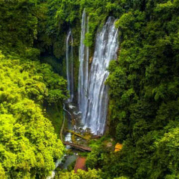 广西南宁+通灵峡谷+德天瀑布+涠洲岛+北海6日5晚跟团游