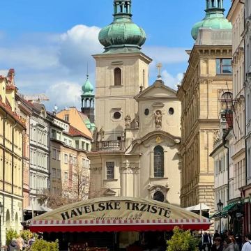 奥地利+匈牙利10日9晚私家团