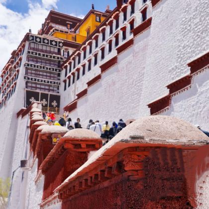 拉萨+林芝+日喀则+珠峰大本营+羊卓雍错+纳木措景区12日9晚私家团