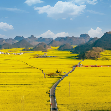 贵州贵阳+织金洞+黄果树景区+万峰林景区+马岭河峡谷景区6日5晚跟团游