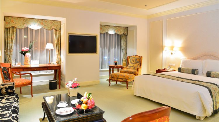 4D3N · Group Tours · Zhengzhou + Luoyang + Kaifeng + Yuntai Mountain Scenic Area