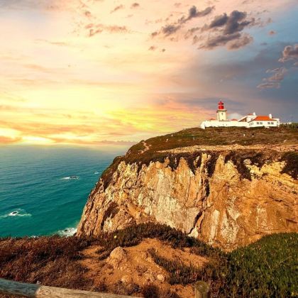 西班牙马德里+塞哥维亚+萨拉曼卡+塞维利亚+龙达+马拉加+格拉纳达+巴塞罗那+葡萄牙波尔图+辛特拉+里斯本17日16晚拼小团