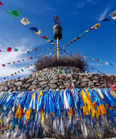6D5N • Inner Mongolia Hohhot + Huitengxile Grassland + Whistling Dune Bay + The Mausoleum of Genghis Khan