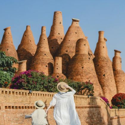 昆明+抚仙湖+建水+元阳+弥勒5日4晚拼小团