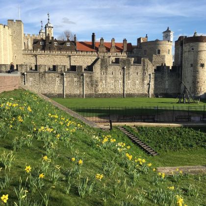 英国伦敦+法国巴黎6日5晚私家团