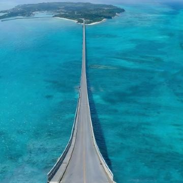 日本冲绳市+那霸+冲绳美丽海水族馆+美国村+濑长岛+渡嘉敷岛5日4晚私家团