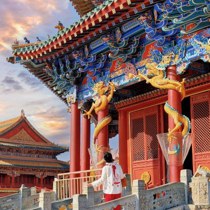 沈阳故宫+丹东+长白山景区+敦化+镜泊湖风景区+横道河子镇+哈尔滨7日6晚跟团游